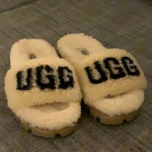 Ugg Cozetta Curly Graphic Slippers